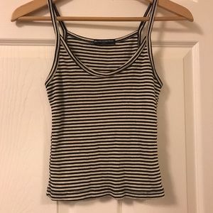 Brandy Melville Crop Top